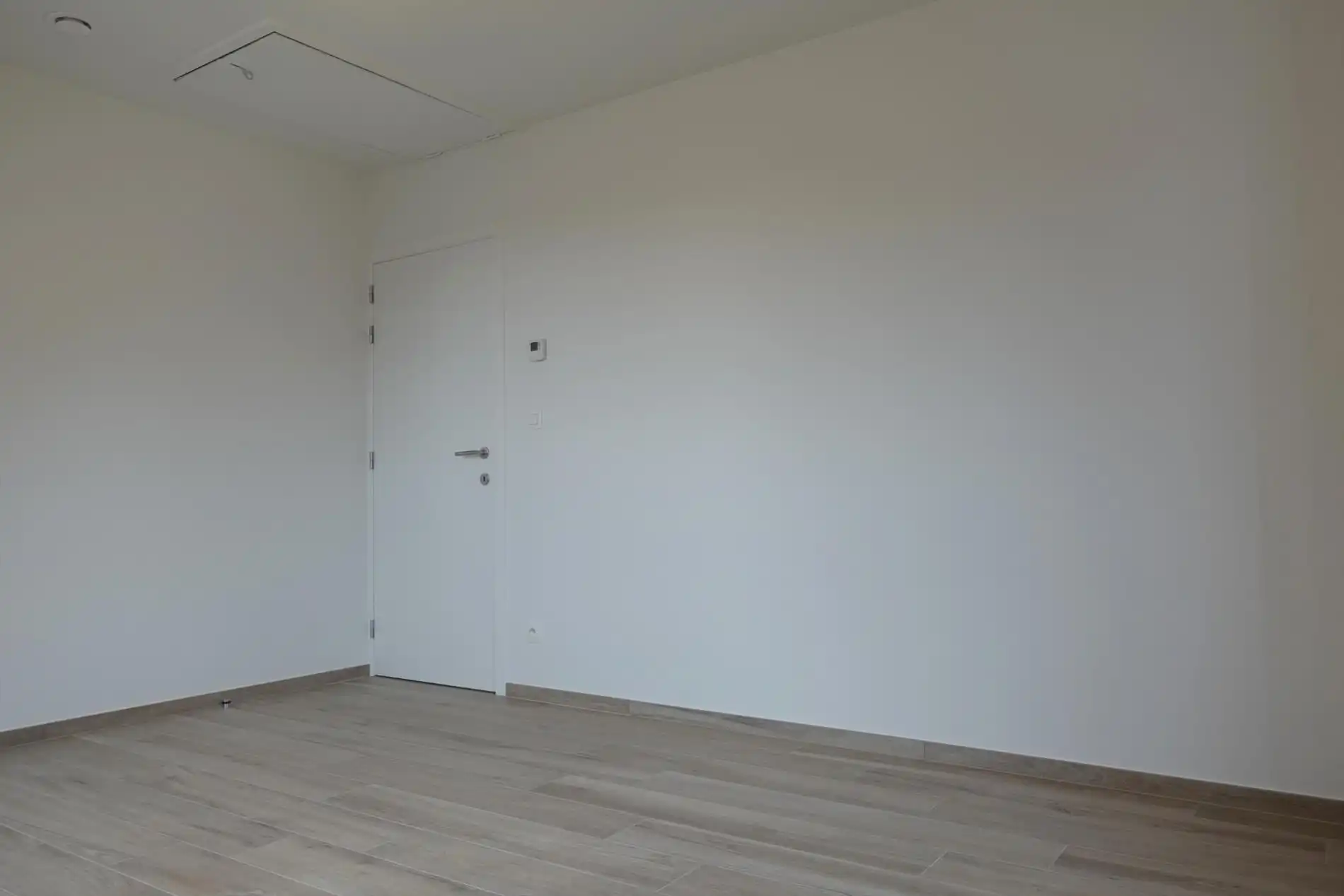 Prachtige villa met ruime tuin, landelijk uitzicht en uitgebreid beveiligingssysteem foto 15