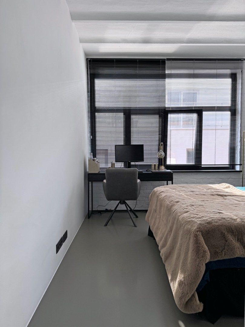 Unieke loft in het hart van de stad met twee slaapkamers foto 8