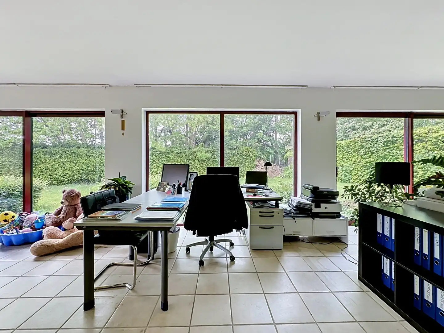 Ruime gelijkvloerse villa met prachtige tuin op toplocatie in Korbeek-Lo foto 10