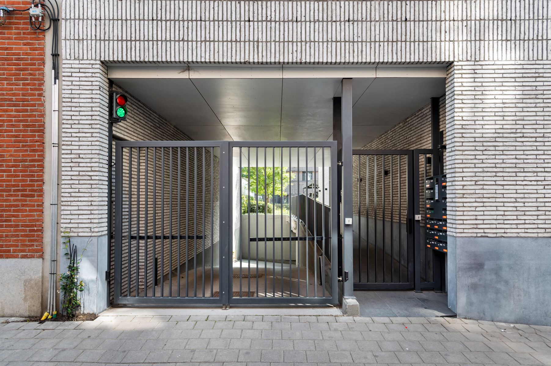 Energiezuinig gelijkvloers appartement met terras en tuin foto 23
