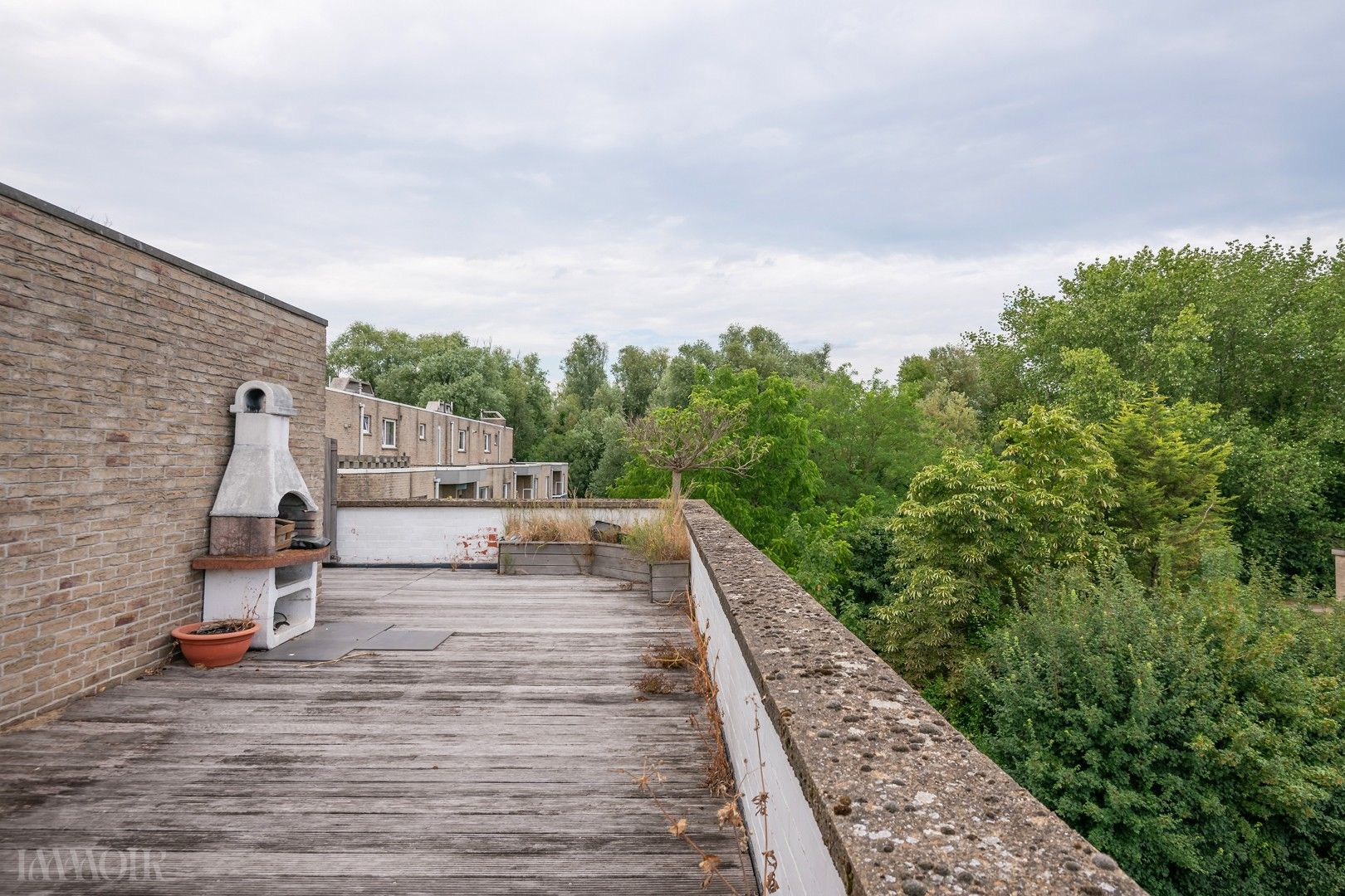 Instapklaar dakappartement met terras en panoramisch zicht in Merksem foto 16