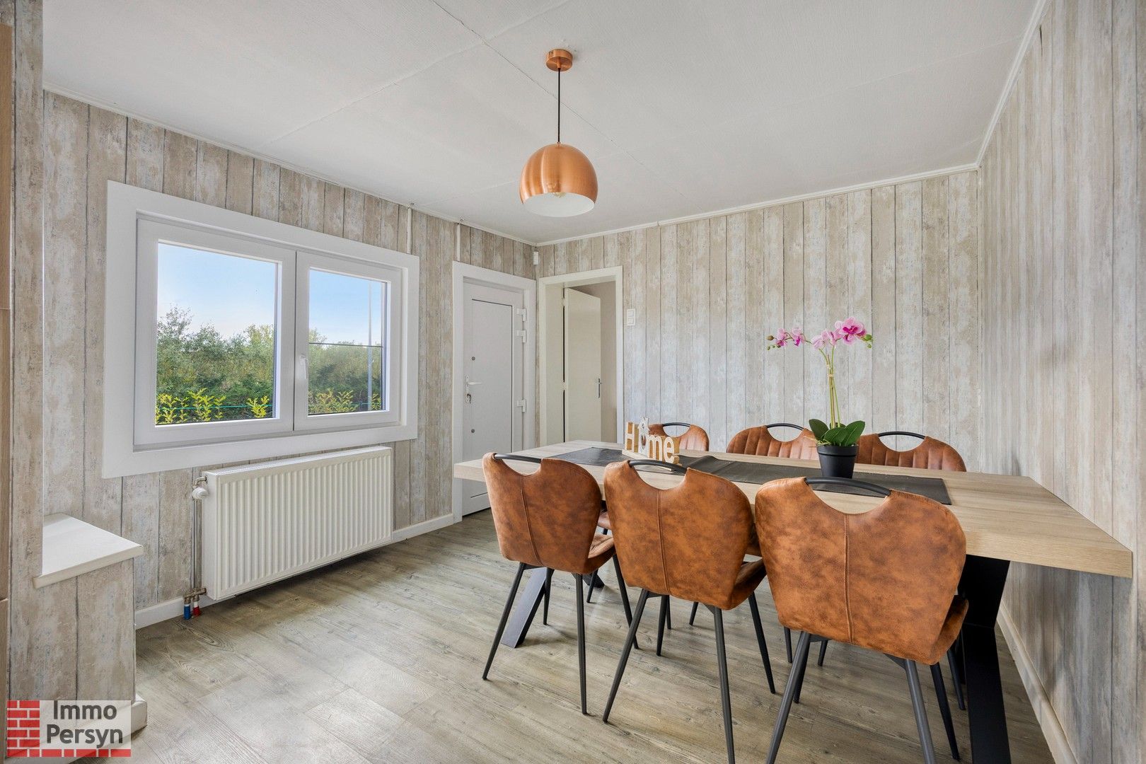 Grotendeels gerenoveerde woning met ruime tuin op 17a75ca foto 7