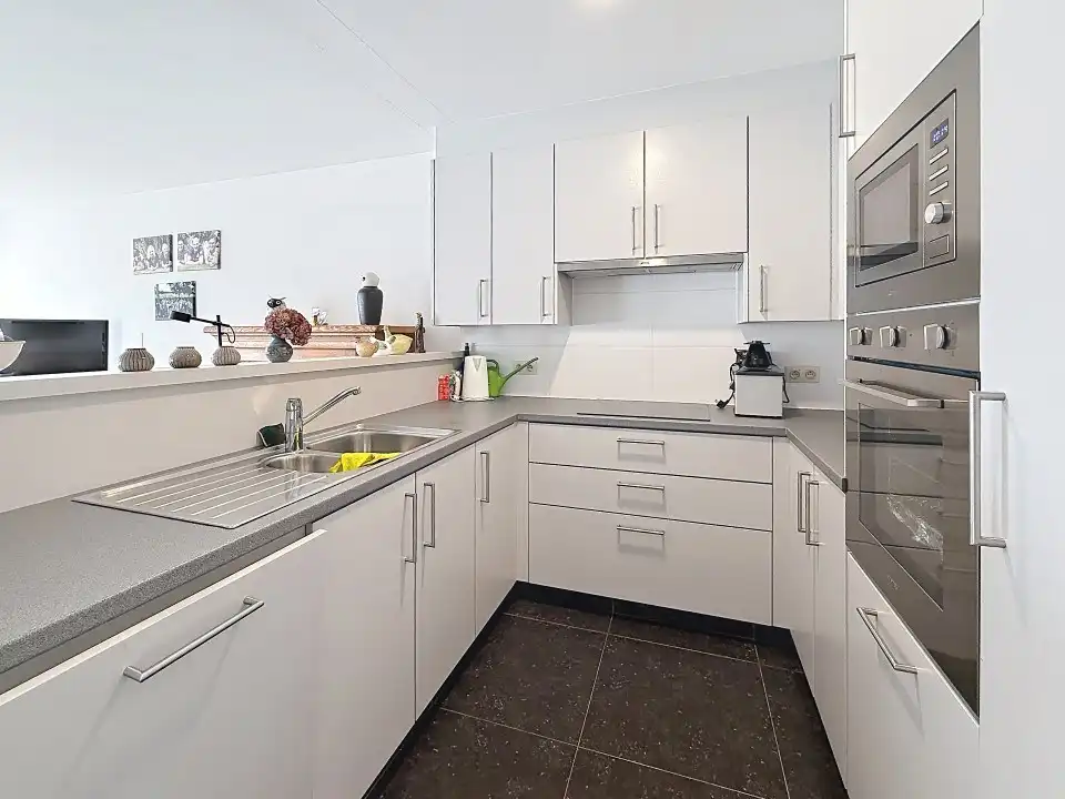 Ruim appartement met garage in het centrum van Passendale foto 4