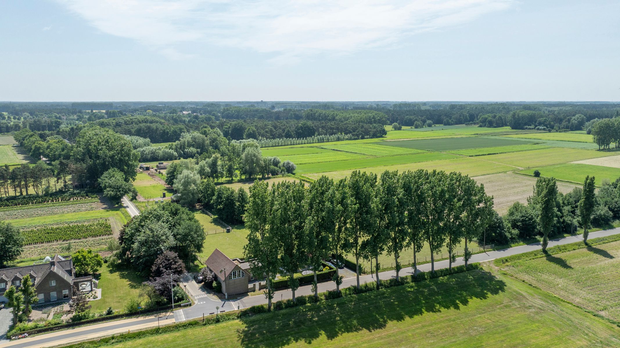 Woning met 3 slaapkamers en 7000m² weide! foto 29