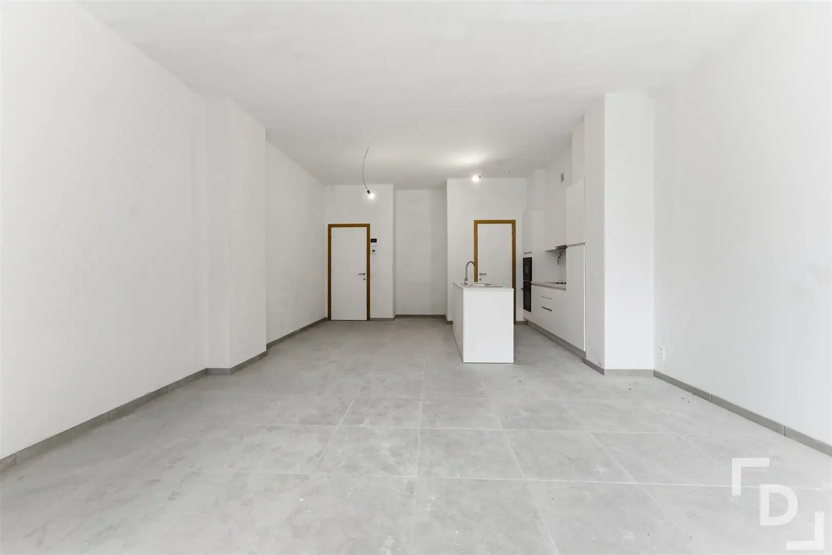 Instapklare nieuwbouwappartement te koop op toplocatie in centrum Ieper. foto 6