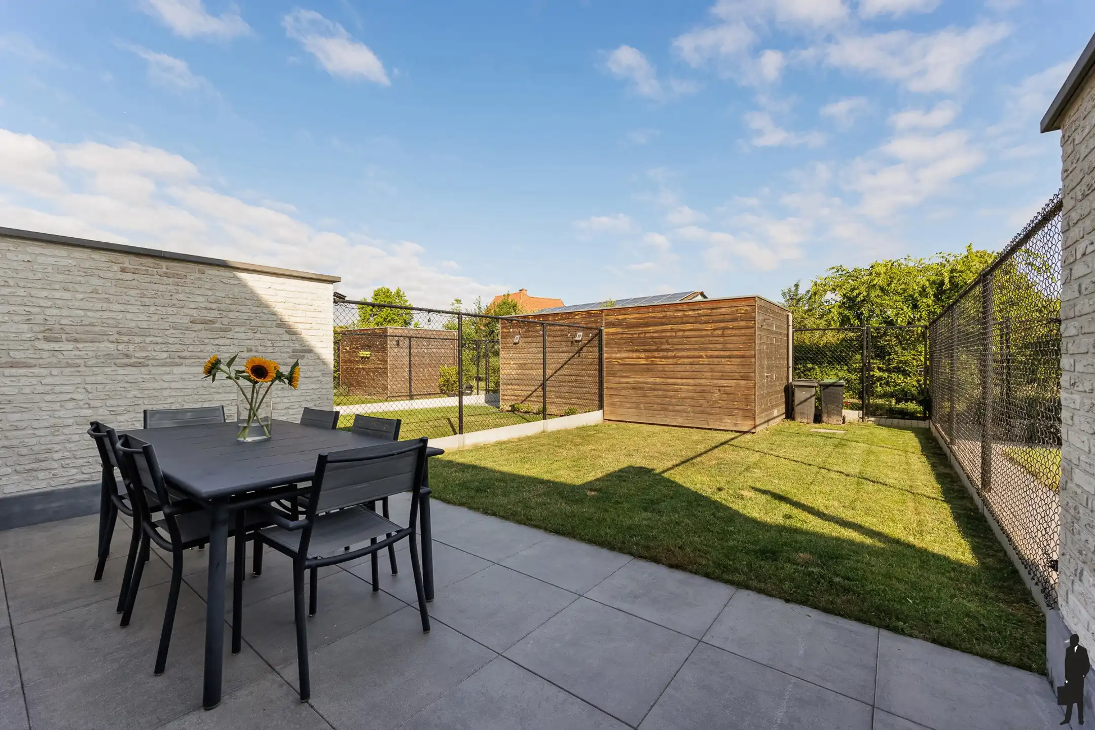Stijlvolle gezinswoning met 4 slpk & garage in Melsele foto 17