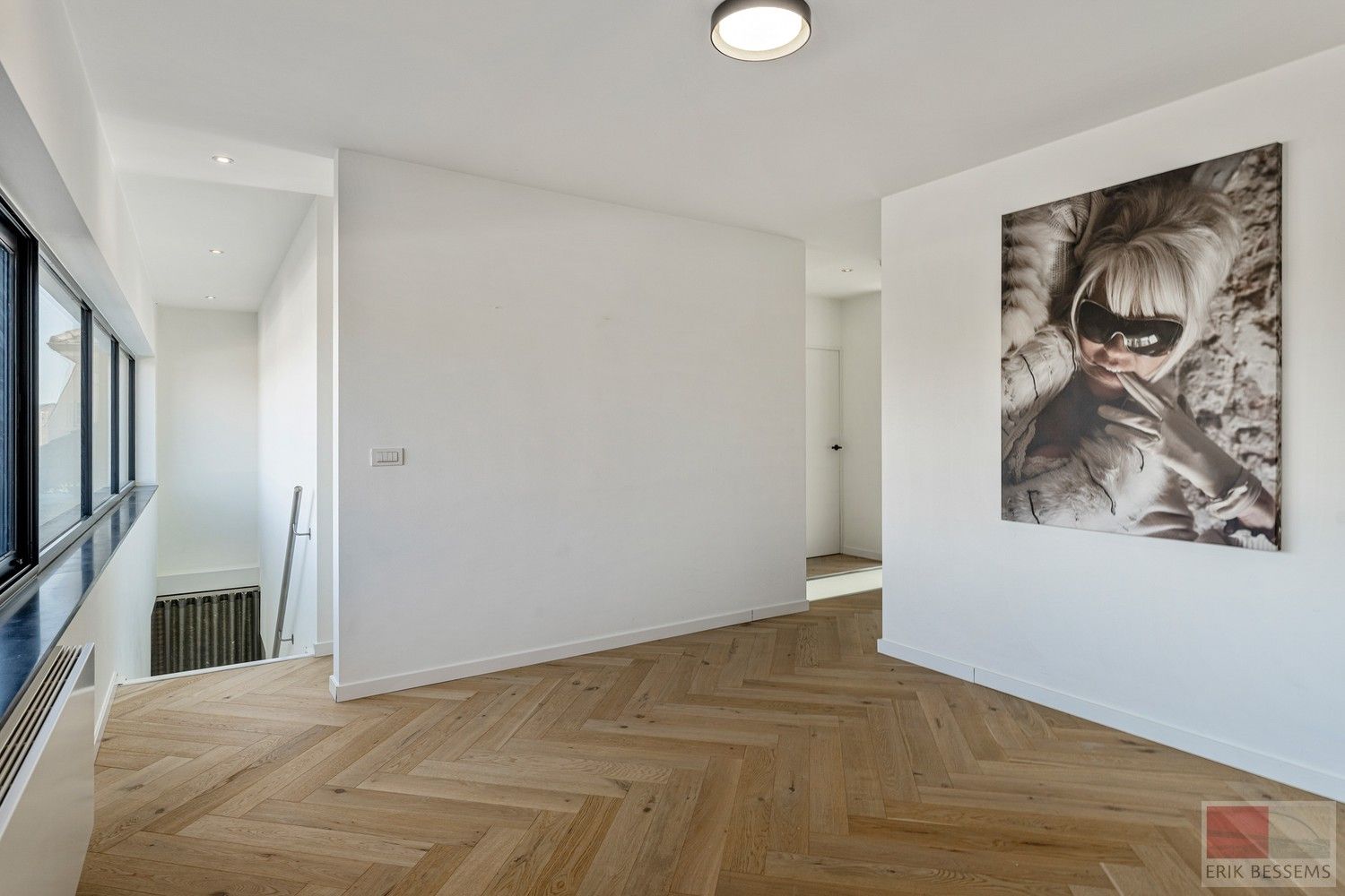 Moderne villa, gelegen op een perceel van 1.126 m², biedt 360 m² hoogwaardige woonoppervlakte foto 19