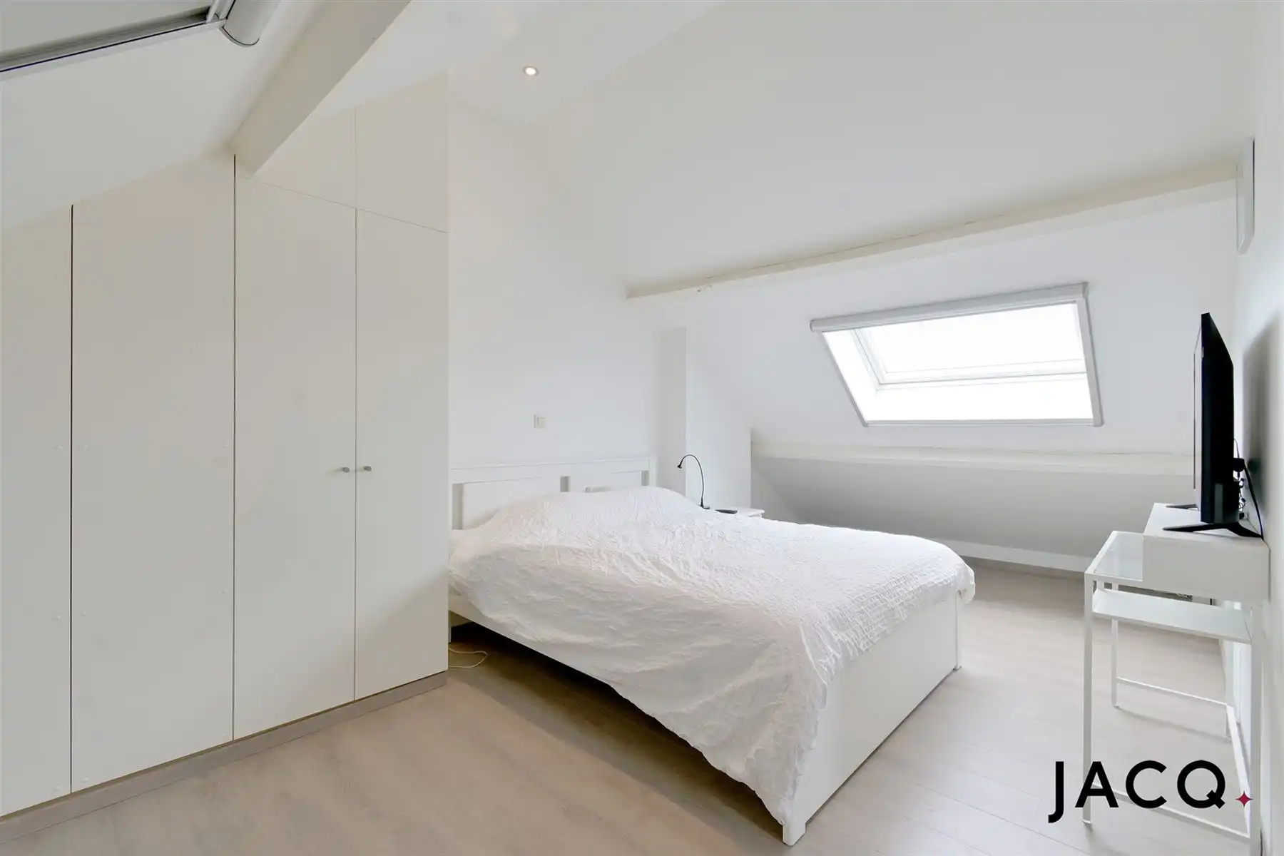 Charmante HOB met 2 à 3 slpk's, garage (48m²), perceel 598m² foto 18