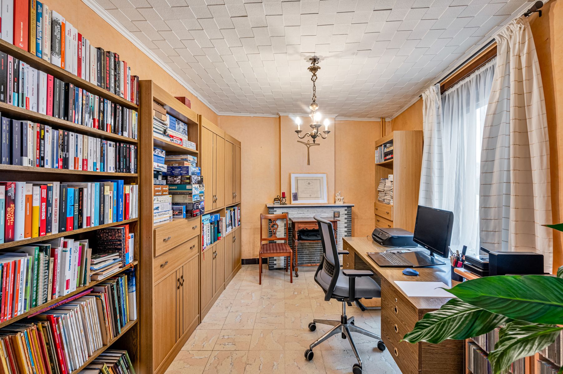 Ruime woning met bijgebouwen voor zelfstandige activiteit foto 12