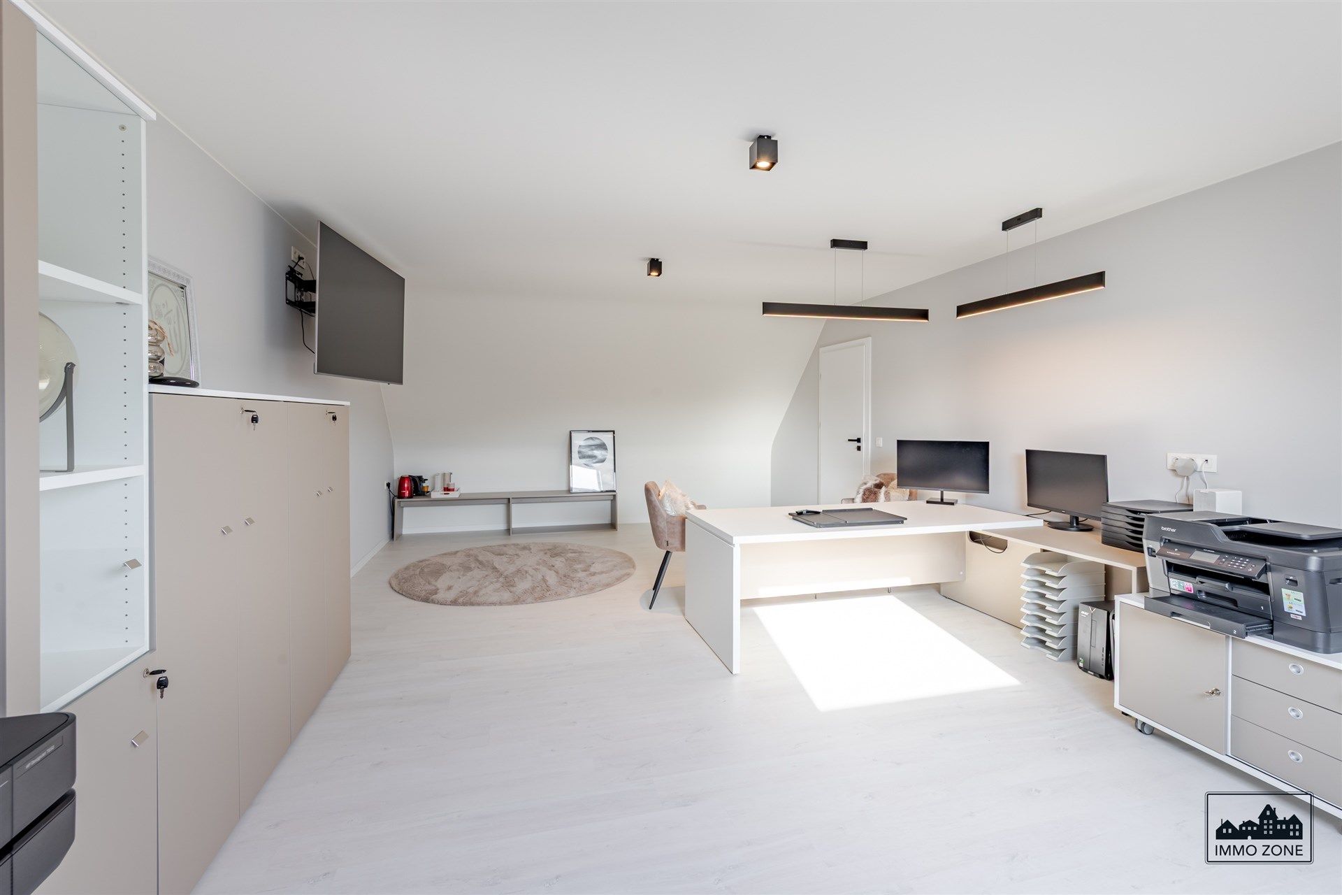 Zeer ruime moderne recente woning te centrum Sint-Niklaas foto 21