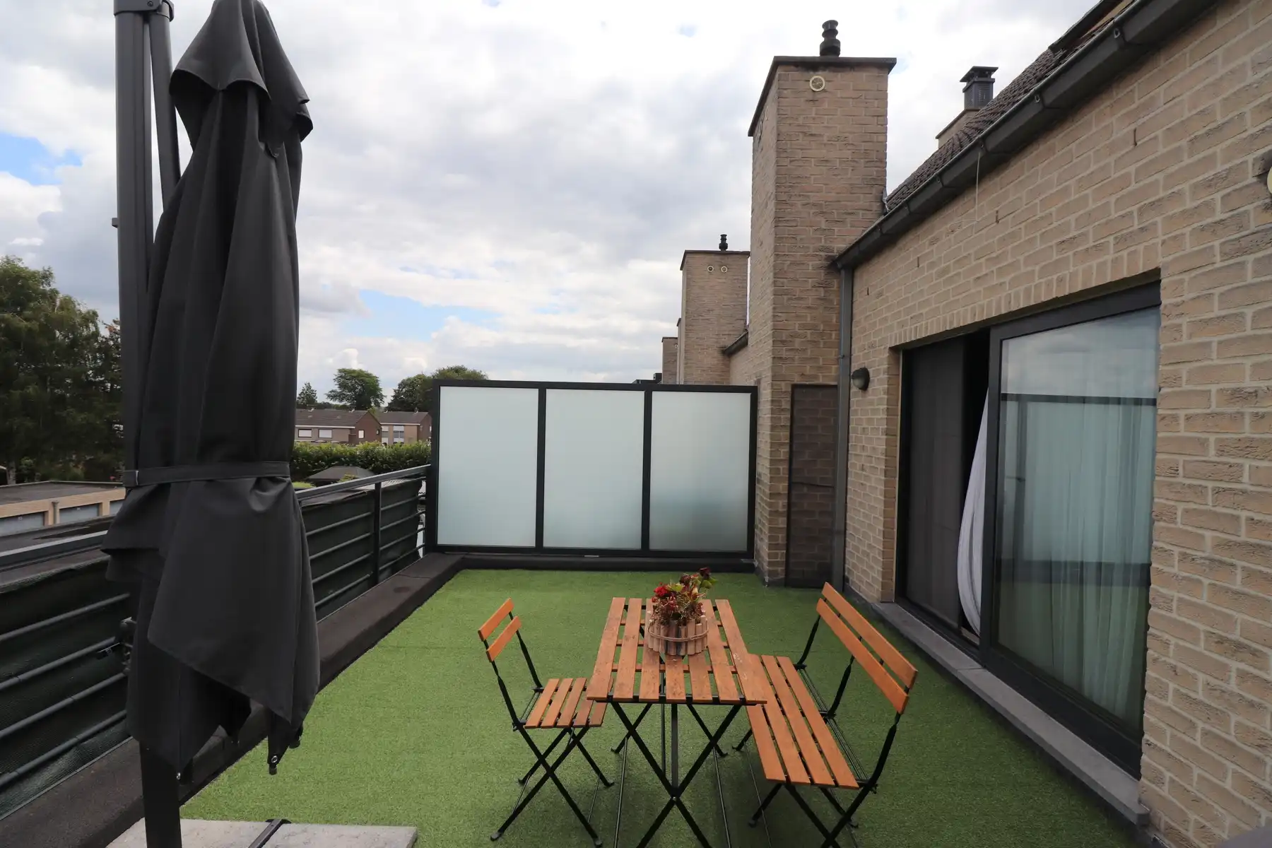 Duplex-appartement met lift, terras en garage. foto 14