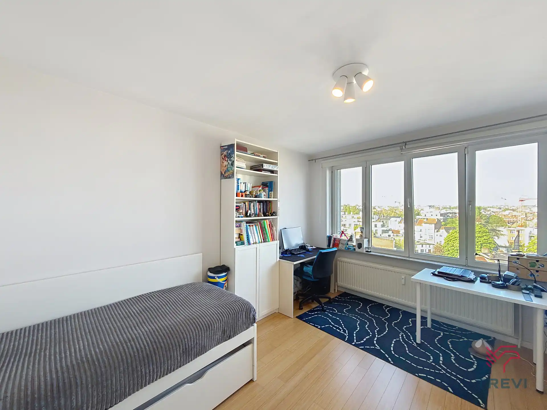 Prachtig appartement met 2 slaapkamers op de Louizalaan ! foto 14