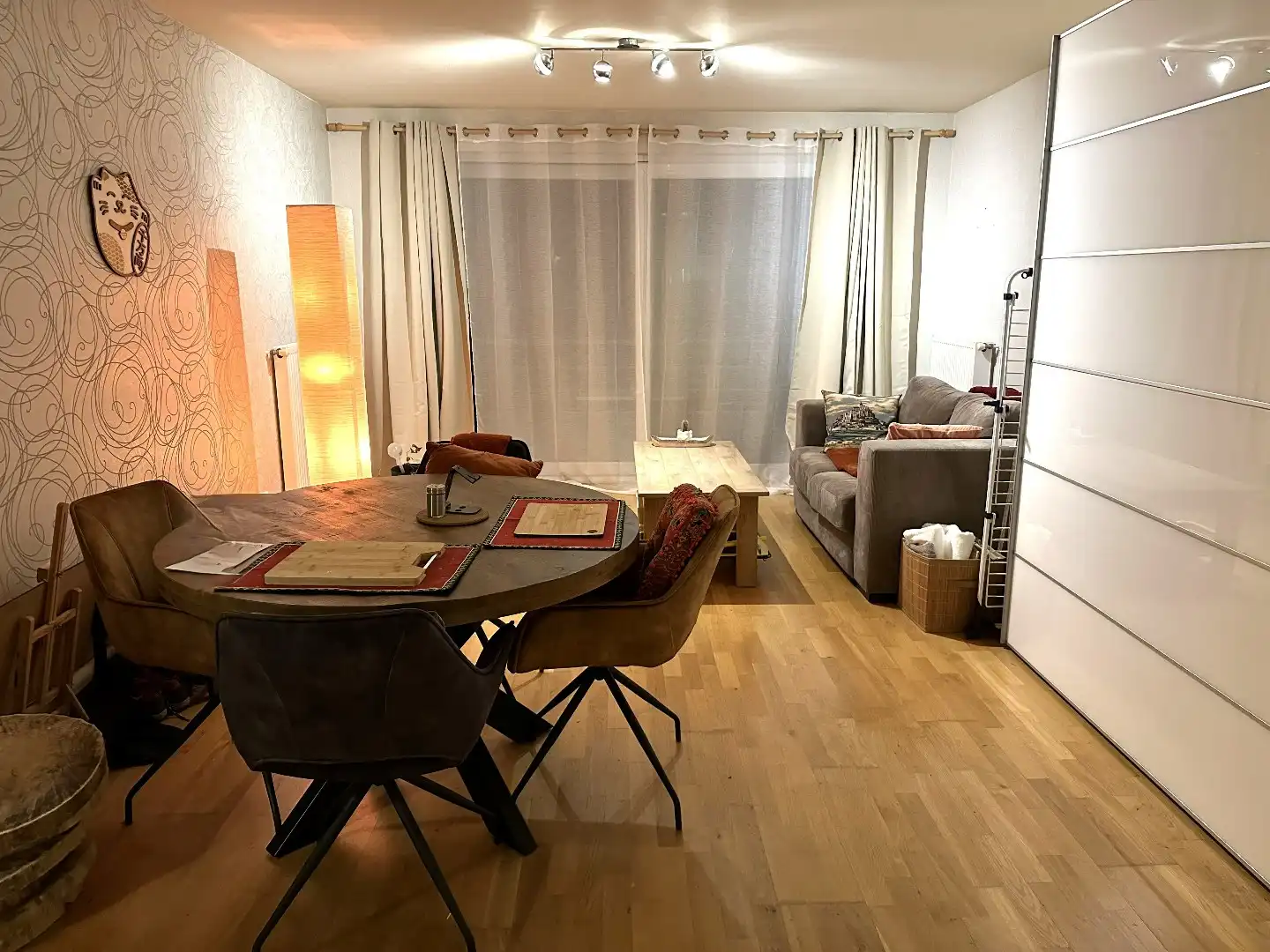 Centraal gelegen 1-slaapkamer appartement met zonnig terras, Torhout foto 7