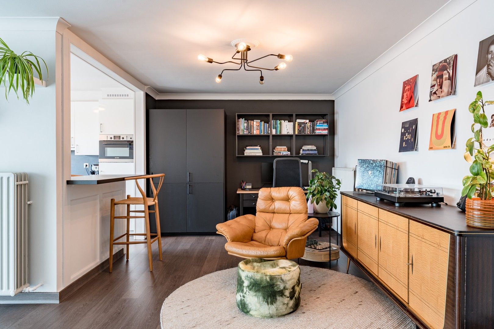 Ruim 2-slaapkamerappartement te koop foto 2