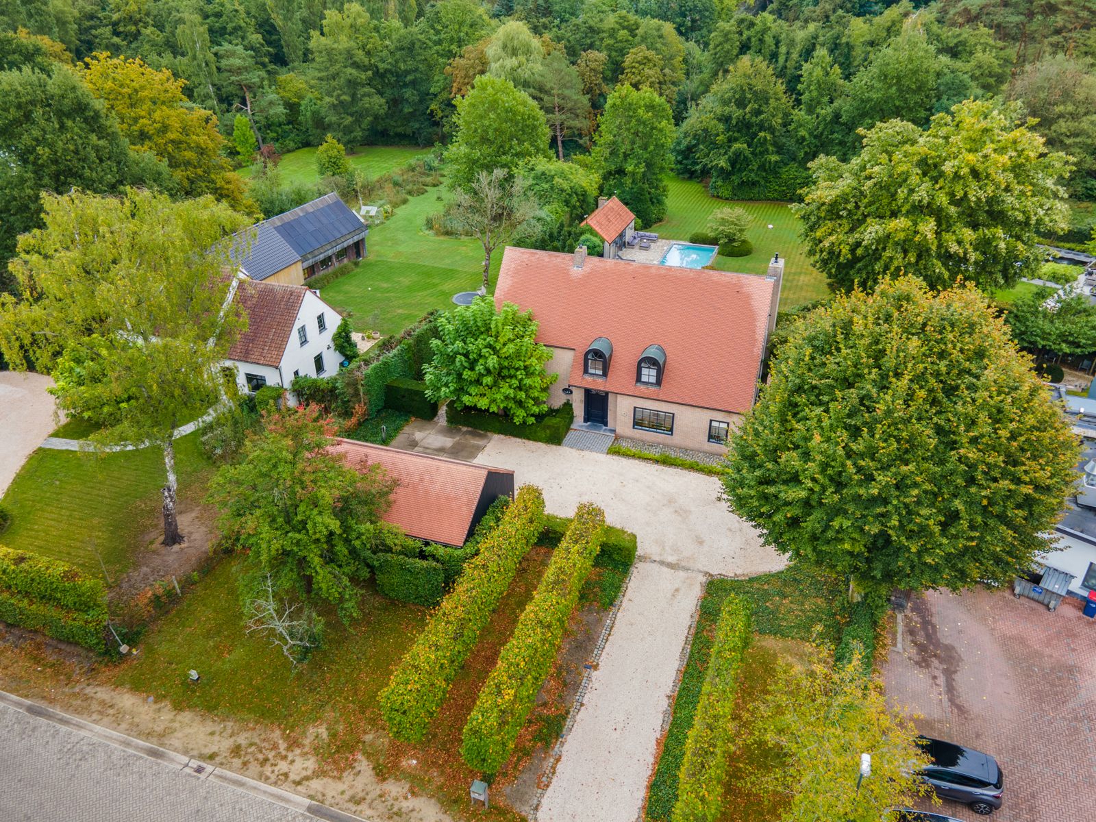 Energiezuinige villa met zwembad en poolhouse op ca.3.273 m² foto 39