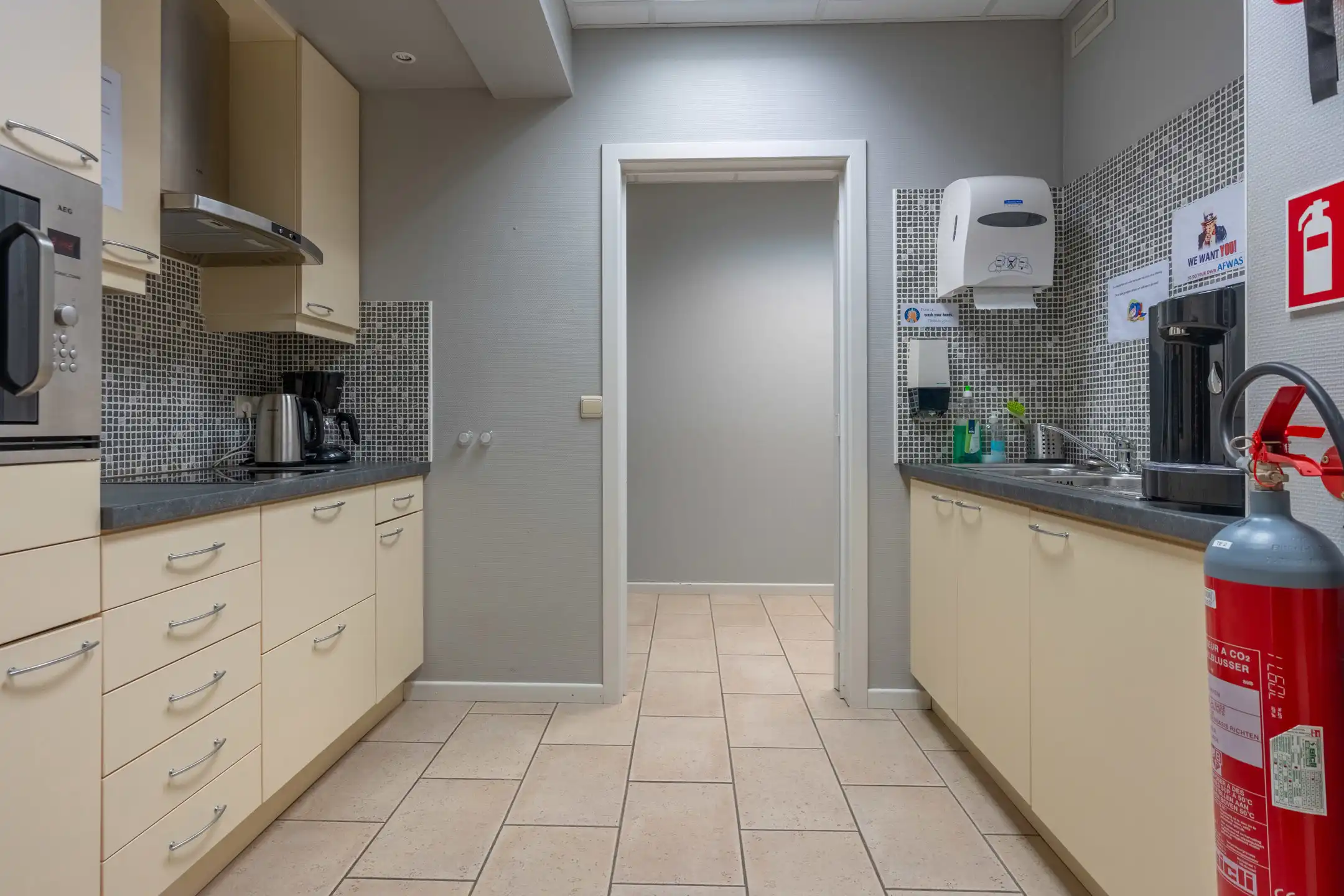 Centraal gelegen kantoorruimten (totaal ± 285m²!) te Turnhout. foto 19