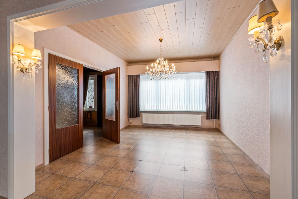 Solide rijwoning met 3 slaapkamers en zijdoorgang foto 3