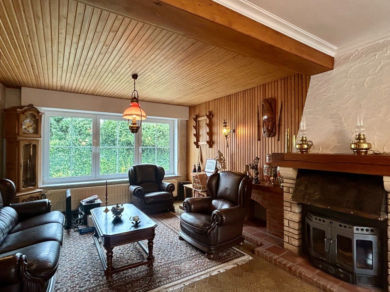 Lichtrijke woning met ruim terras en groot atelier in Leefdaal foto 3