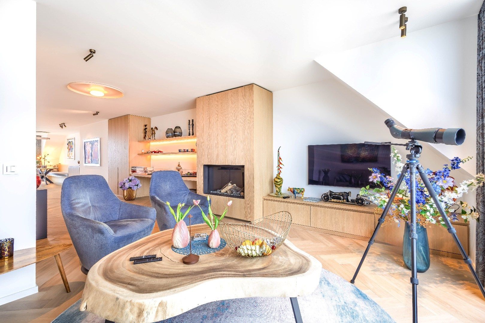 Prachtig recent en bemeubeld duplex dakappartement op de Zeedijk foto 3