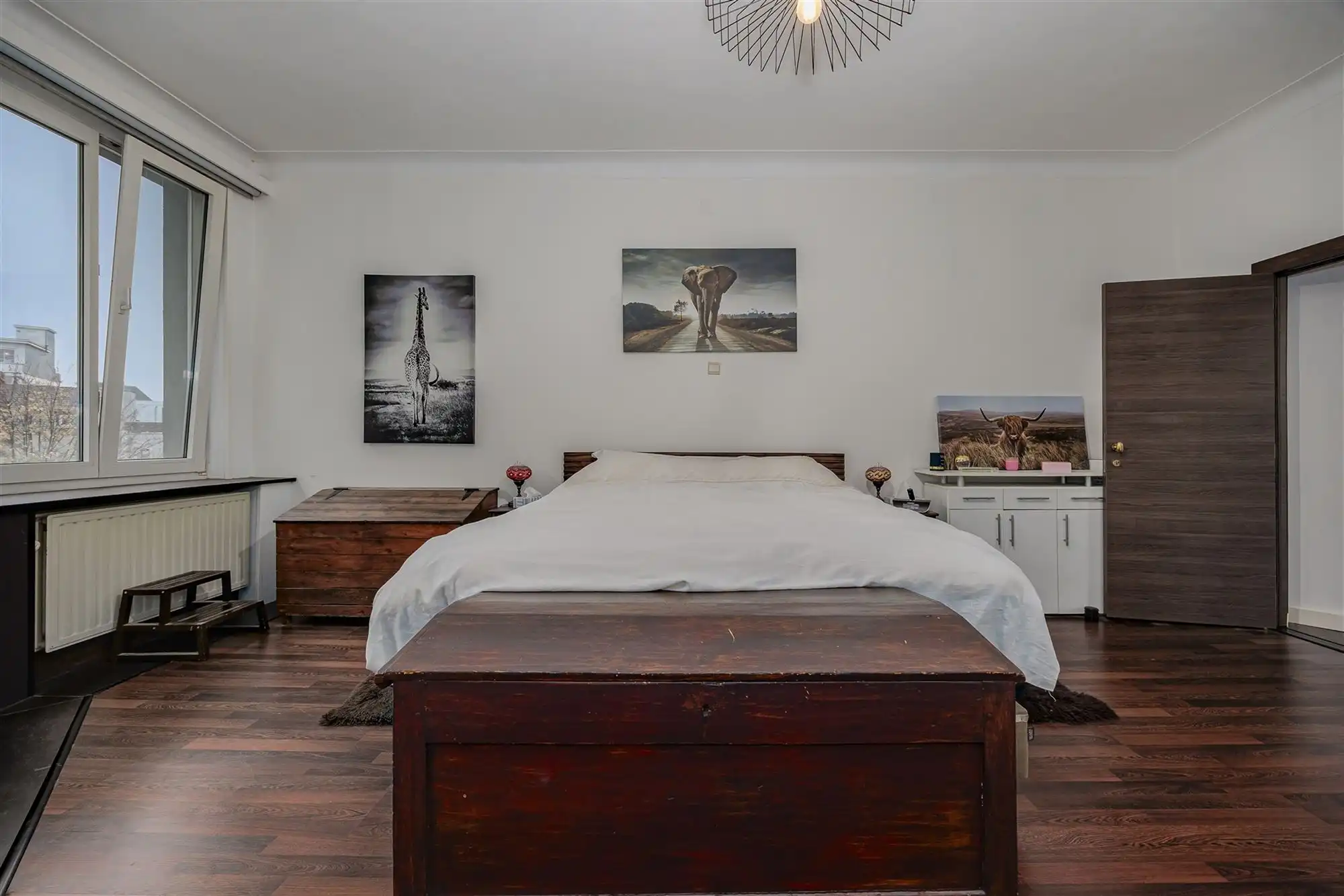 Perfect instapklaar appt met 2 slk + 2 badk vlakbij het Station foto 12