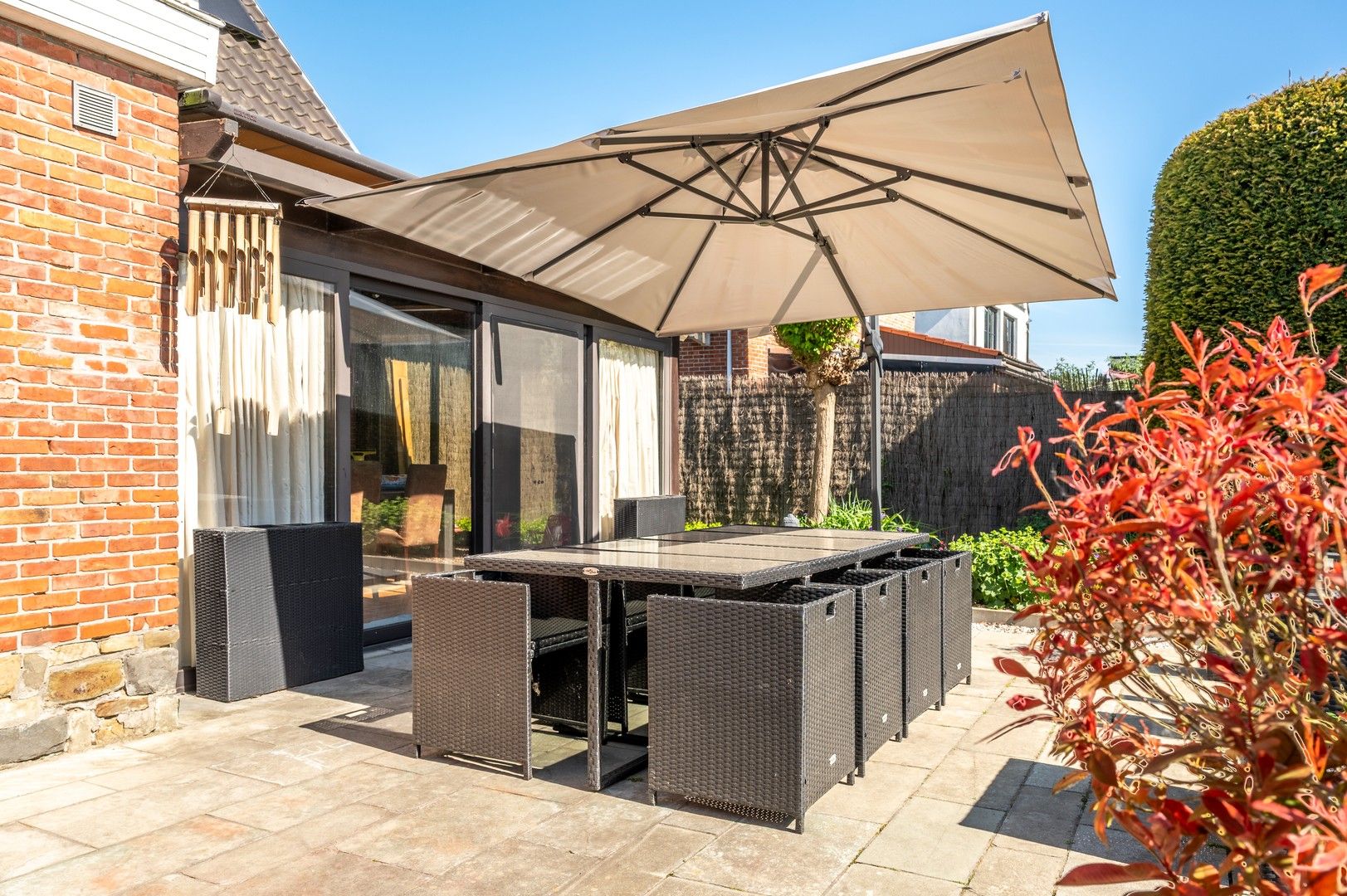 Energie efficiënte open bebouwing met grote tuin foto 7