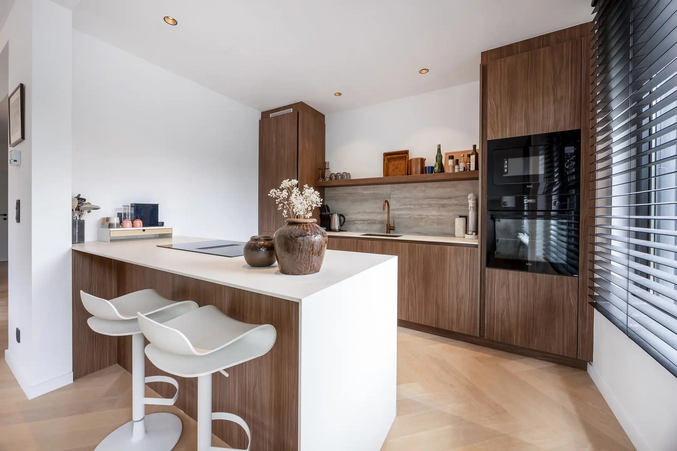 Luxueus gerenoveerd appartement in het gegeerde Brasschaat foto 9