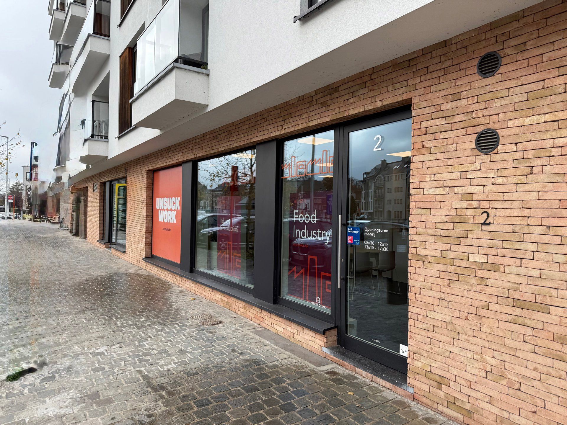 Instapklare open kantoorruimte vlak aan de Schelde foto 2