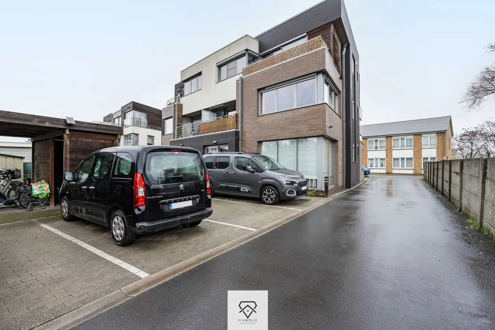 Lichtrijk en rustig appartement te koop foto 24