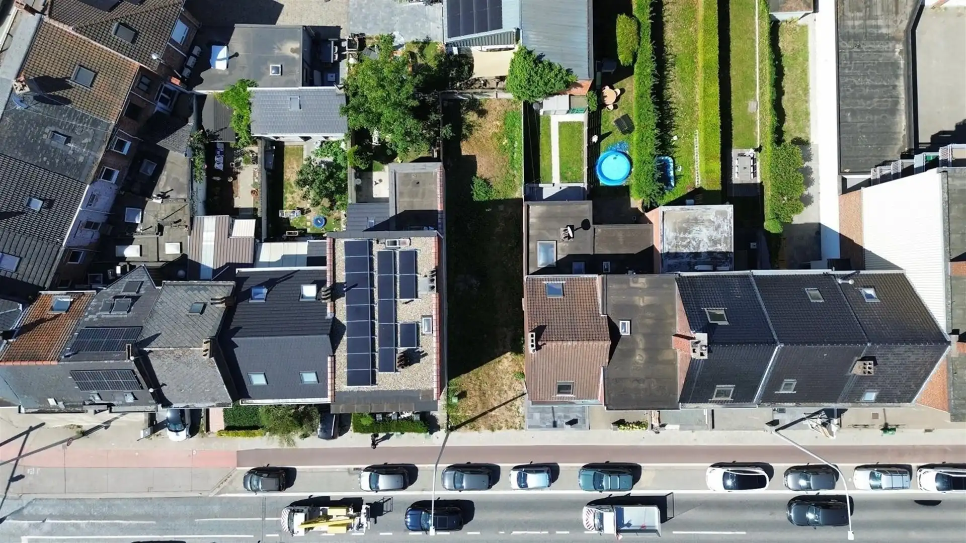 Bouwgrond met vergunning op centrale locatie foto 4