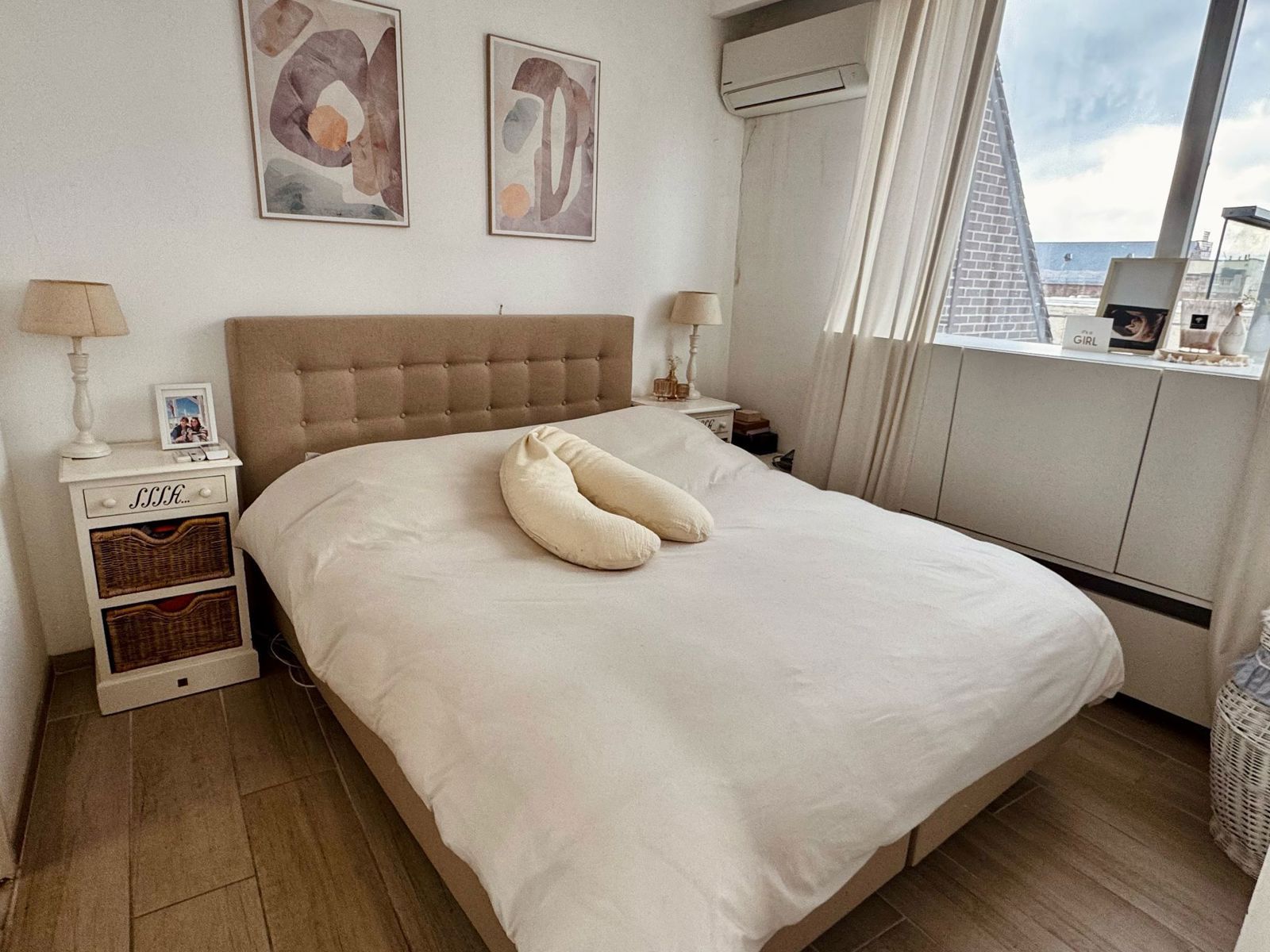 Top 1-kmr appartement met groot terras aan de vogeltjesmarkt (850€ huur +100€) foto 7
