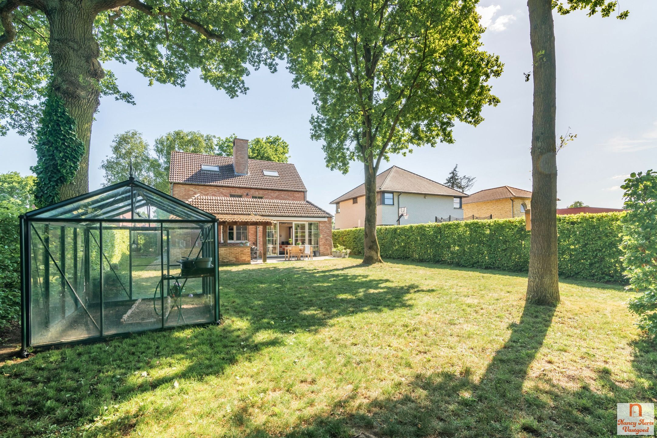 Tijdloze pastoriewoning in het groene Tervant foto 32