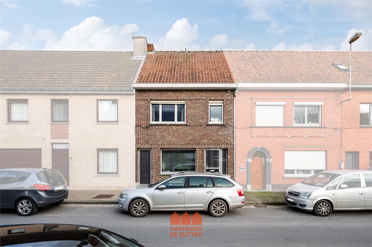 Centraal gelegen woning met tuin en mogelijkheden foto {{pictureIndex}}