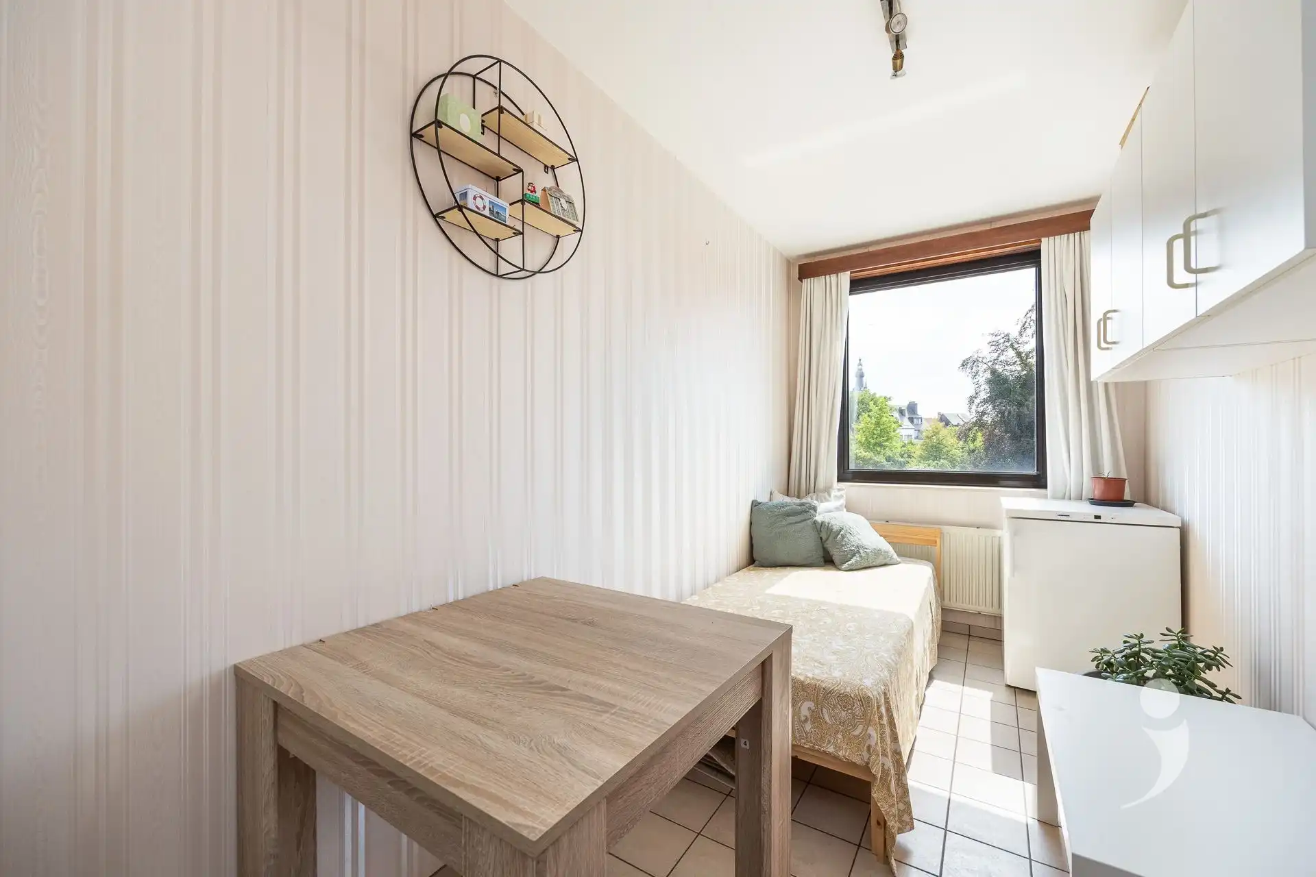 Instapklaar appartement met ruime garage te centrum Aarschot foto 11