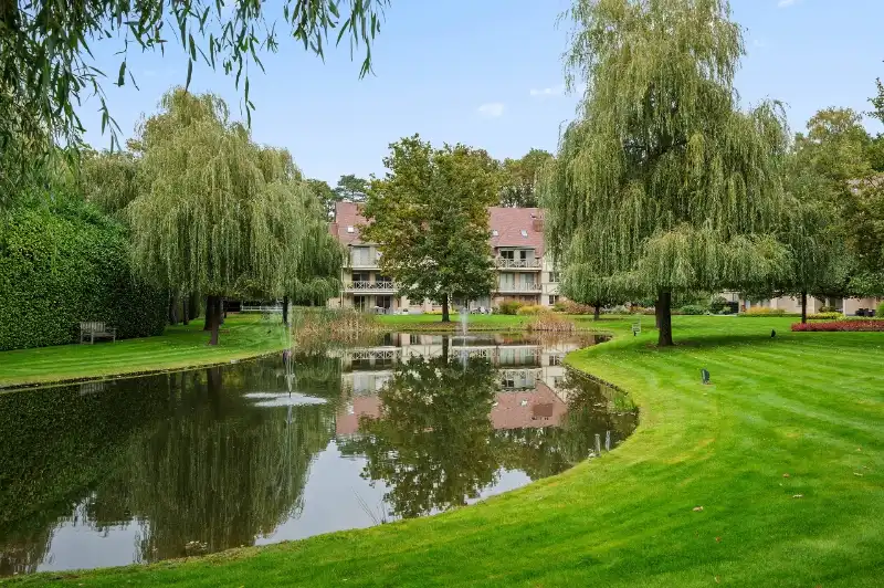 Exclusief luxe appartement van 229 m² in een prachtig parkdomein foto 37