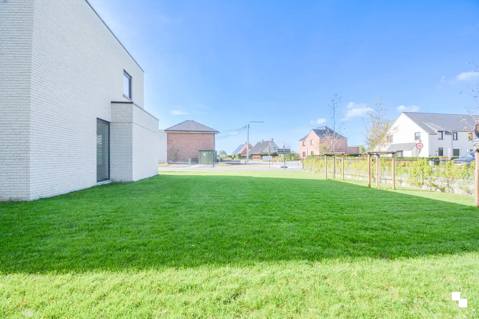 Energiezuinige recente half open bebouwing met tuin en garage te Gits foto 24