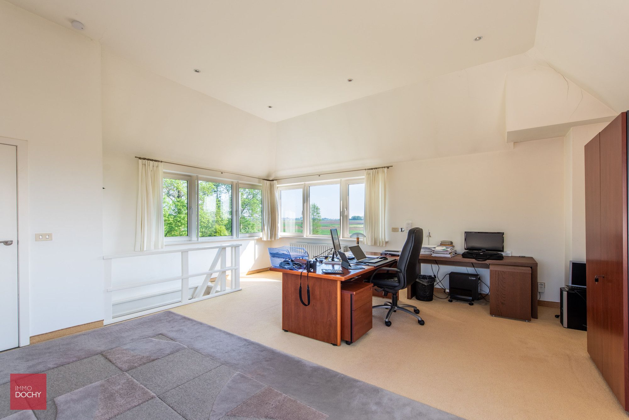 Zeer rustig gelegen vierkantshoeve met vergunde volumes foto 15