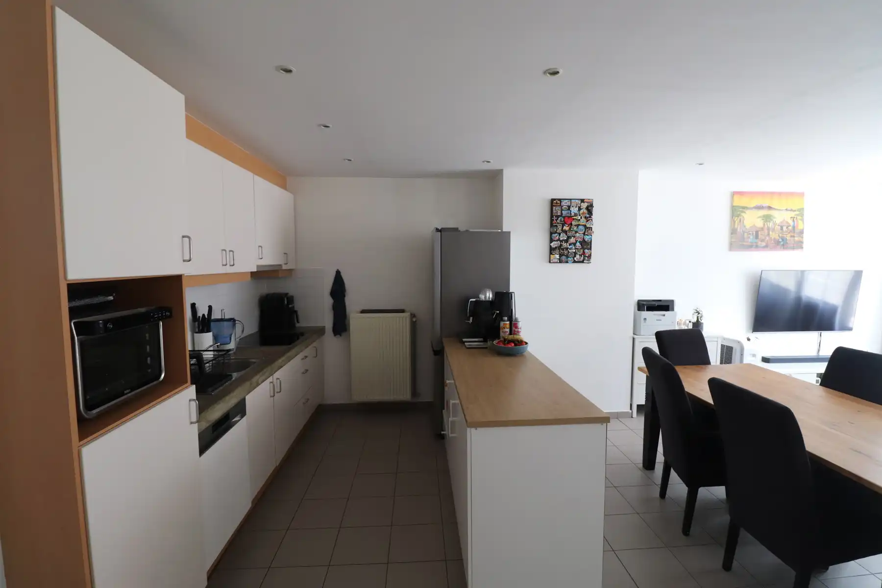 Gelijkvloers appartement met slaapkamer en berging. foto 6