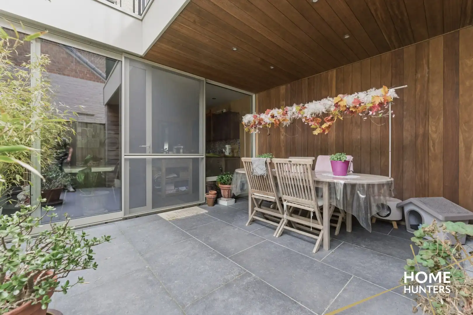 Unieke herenwoning in het centrum van Ieper – wonen en/of ondernemen foto 24