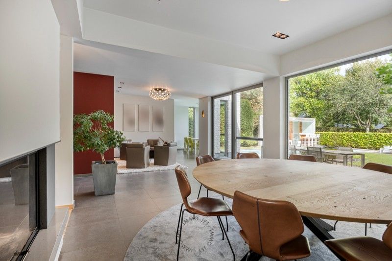 Exclusieve villa met zwembad in rustige wijk nabij het centrum van Beveren foto 6