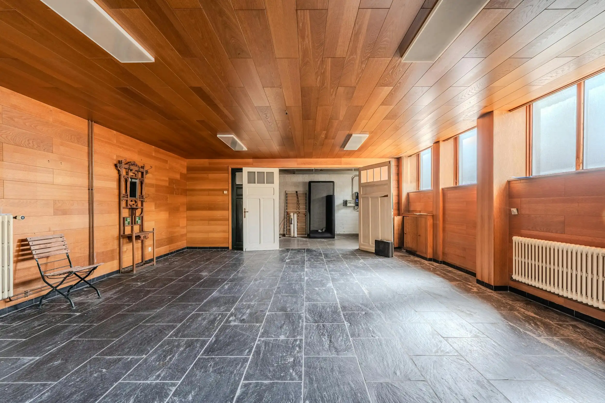 Hoekhuis met veel potentieel te koop te Mariakerke foto 19