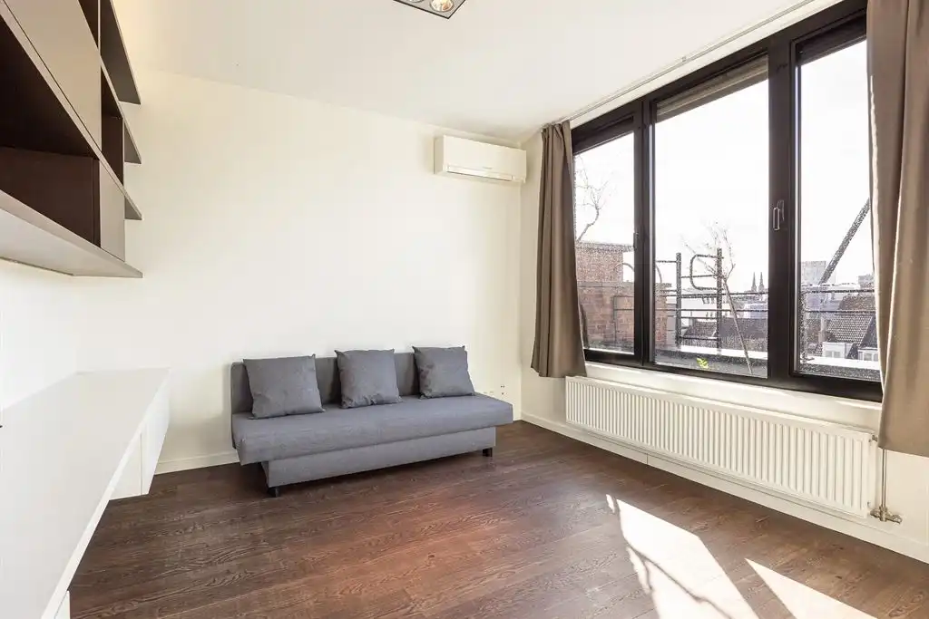 Luxe afgewerkt appartement in hartje Borgerhout foto 12