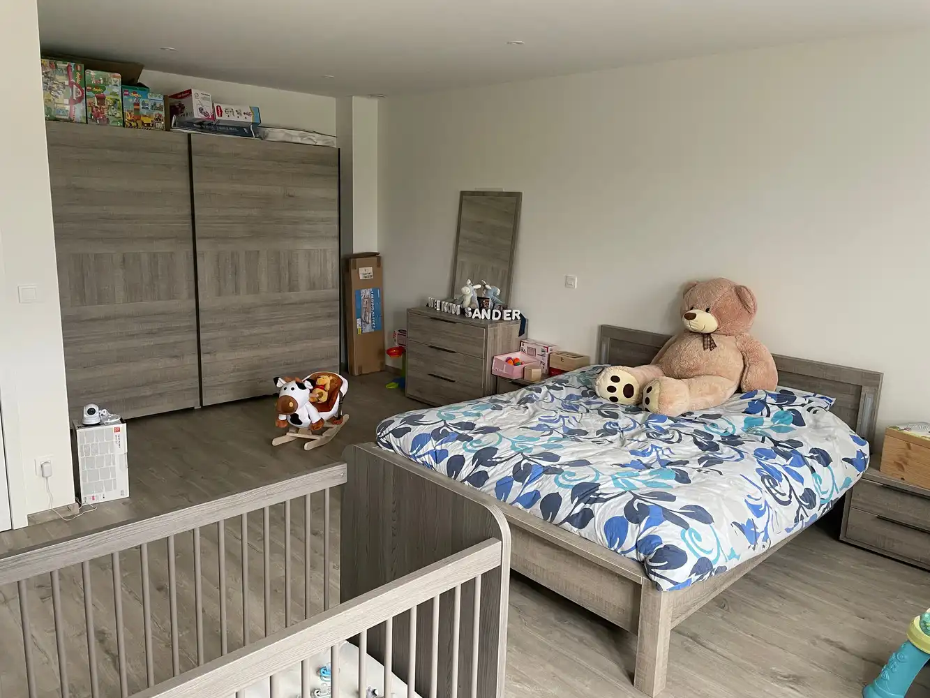 Gezinswoning, 3 slaapkamers, garage, tuin. foto 32