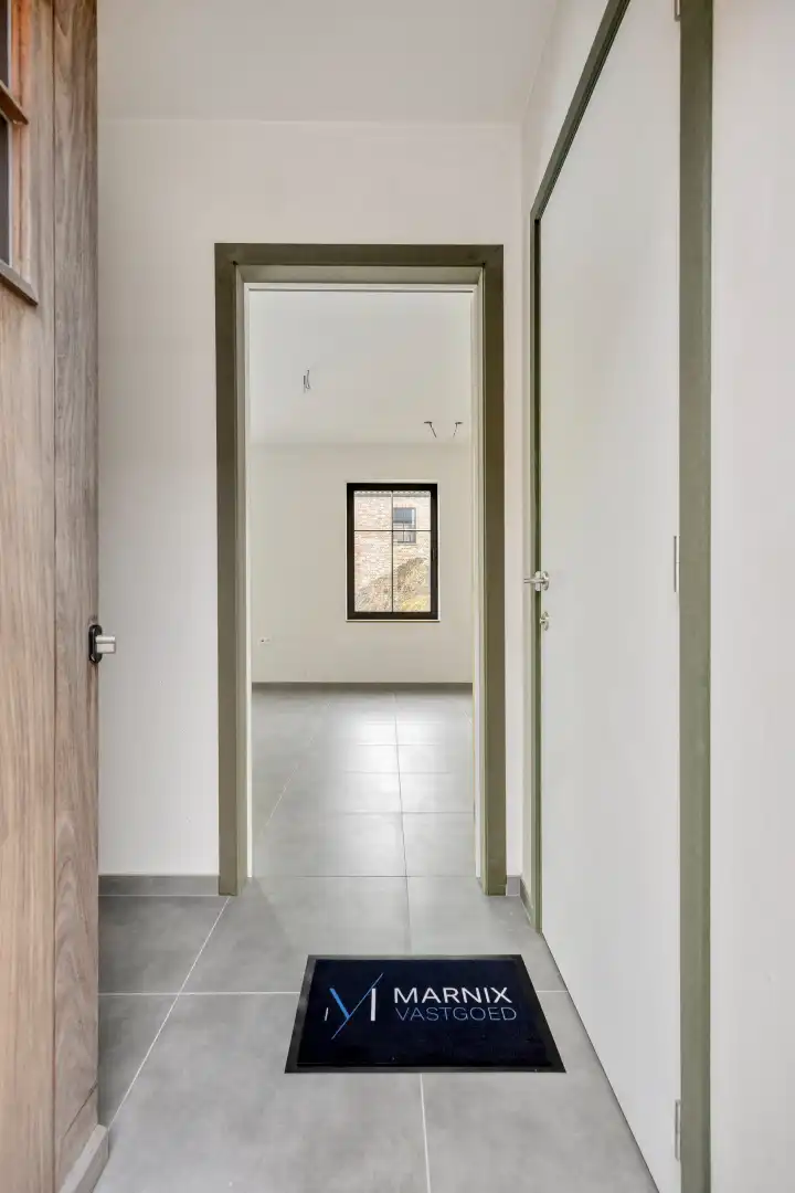 Afgewerkte open bebouwing met 5 slaapkamers, tuin, terras, zolder en garage in Kerkom! - EPB A kWh/m² - bewoonbare opp. 183 m² foto 3