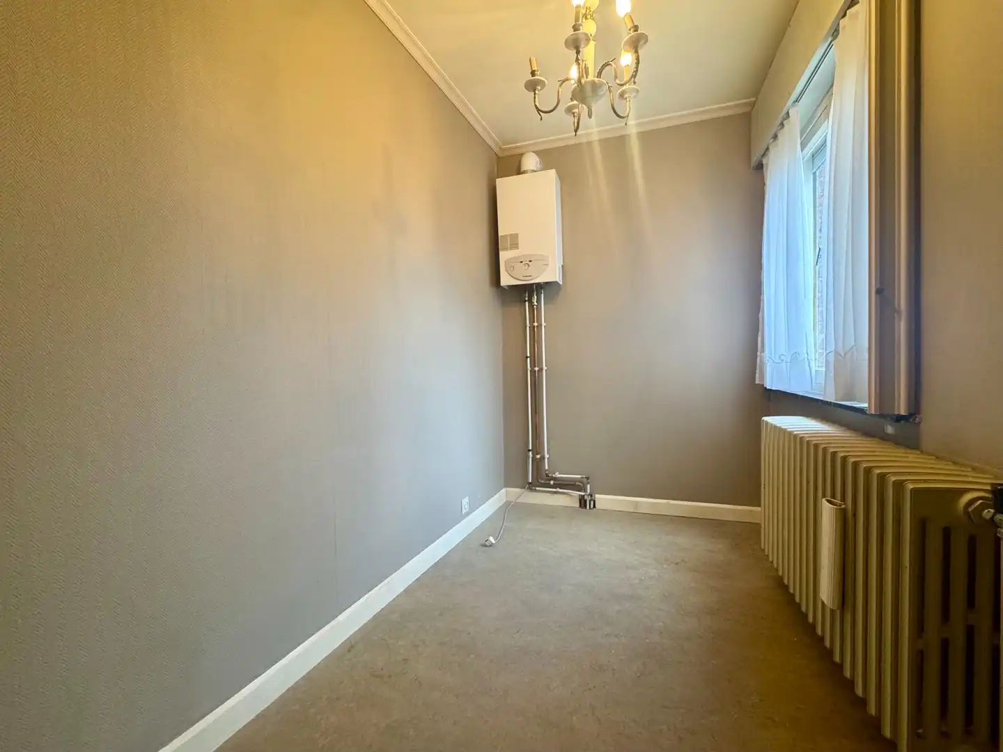 Woning met garage en tuin! foto 15