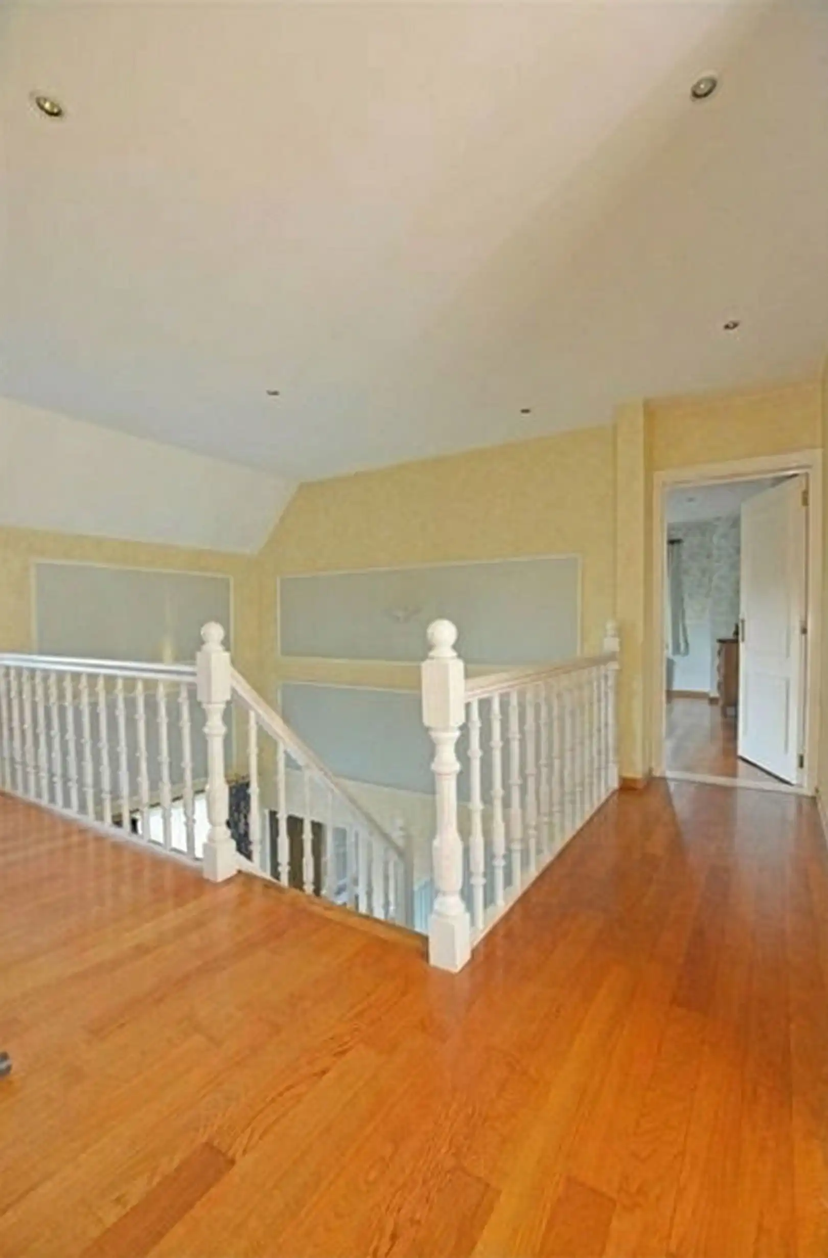 Tijdloze residentiële villa in doodlopende straat foto 18