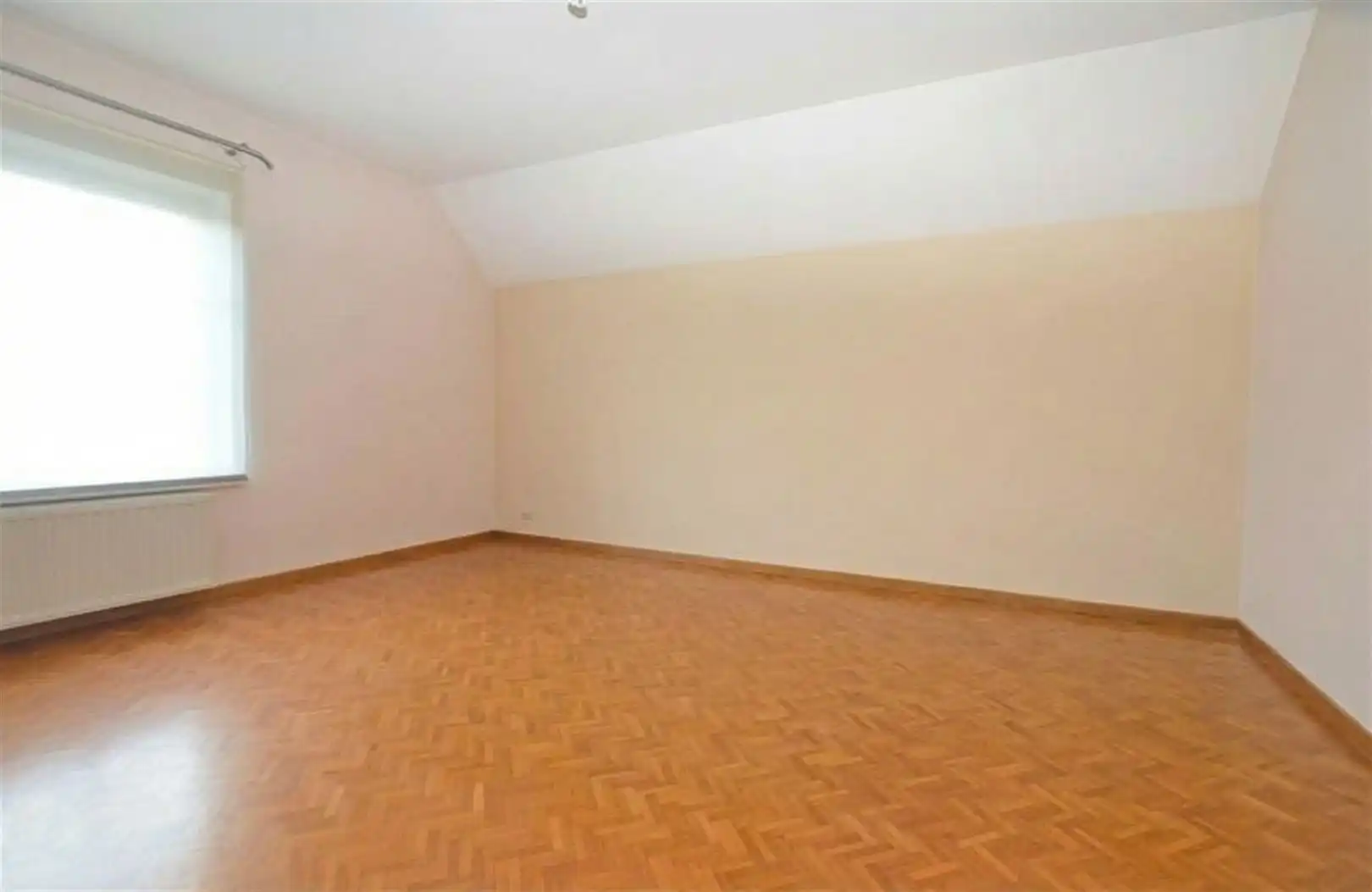 Tijdloze residentiële villa in doodlopende straat foto 18