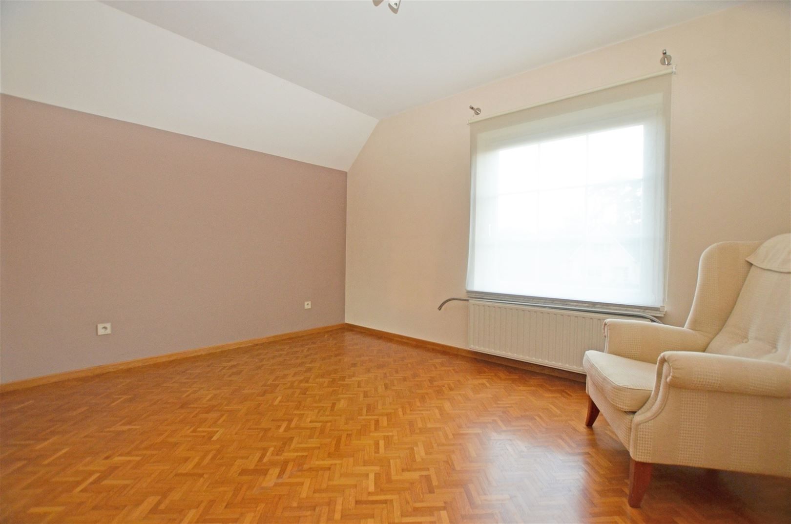 Tijdloze residentiële villa in doodlopende straat foto 18