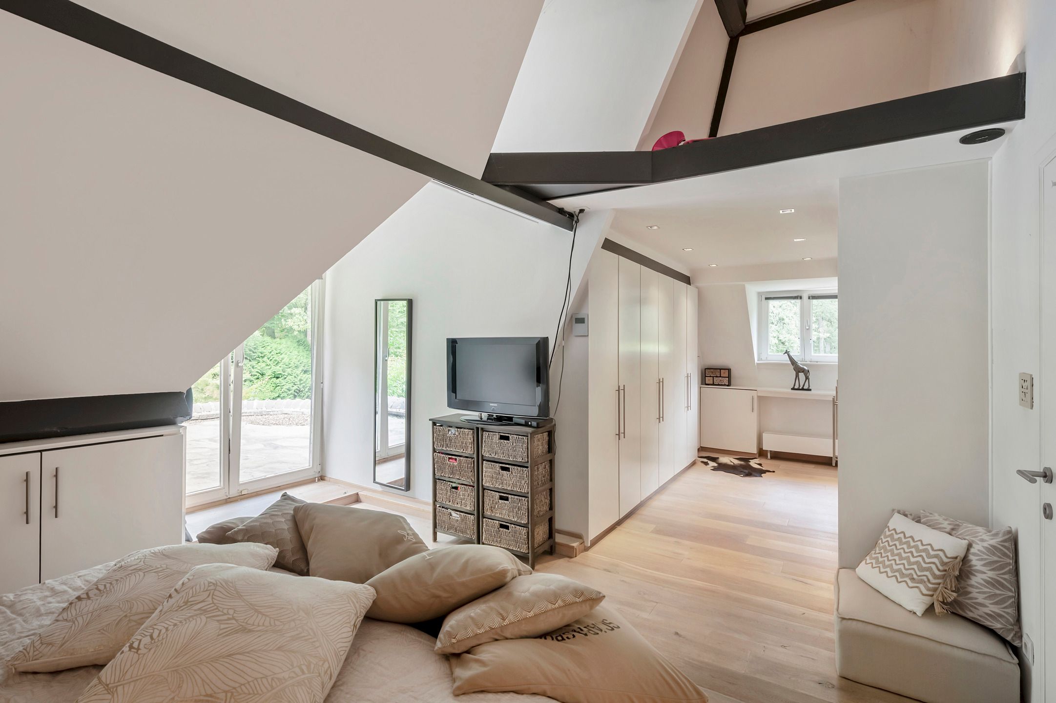Charmante rietgedekte villa foto 27