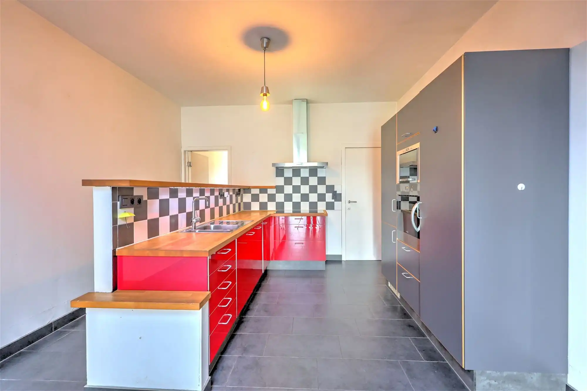 Instapklare woning met zonnige tuin  in Sint-Niklaas foto 5