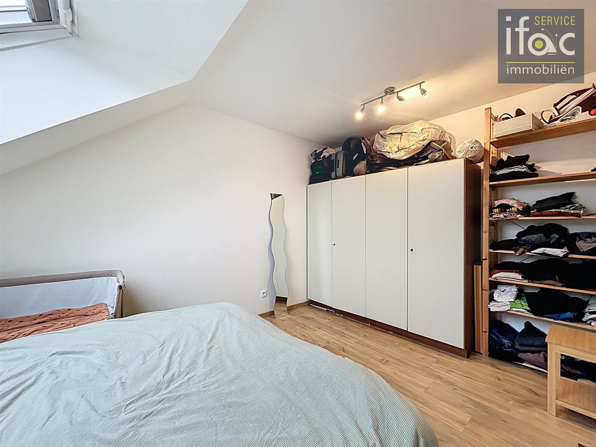 Prachtig duplex van +-90m² met 2 slaapkamers en parking foto 9